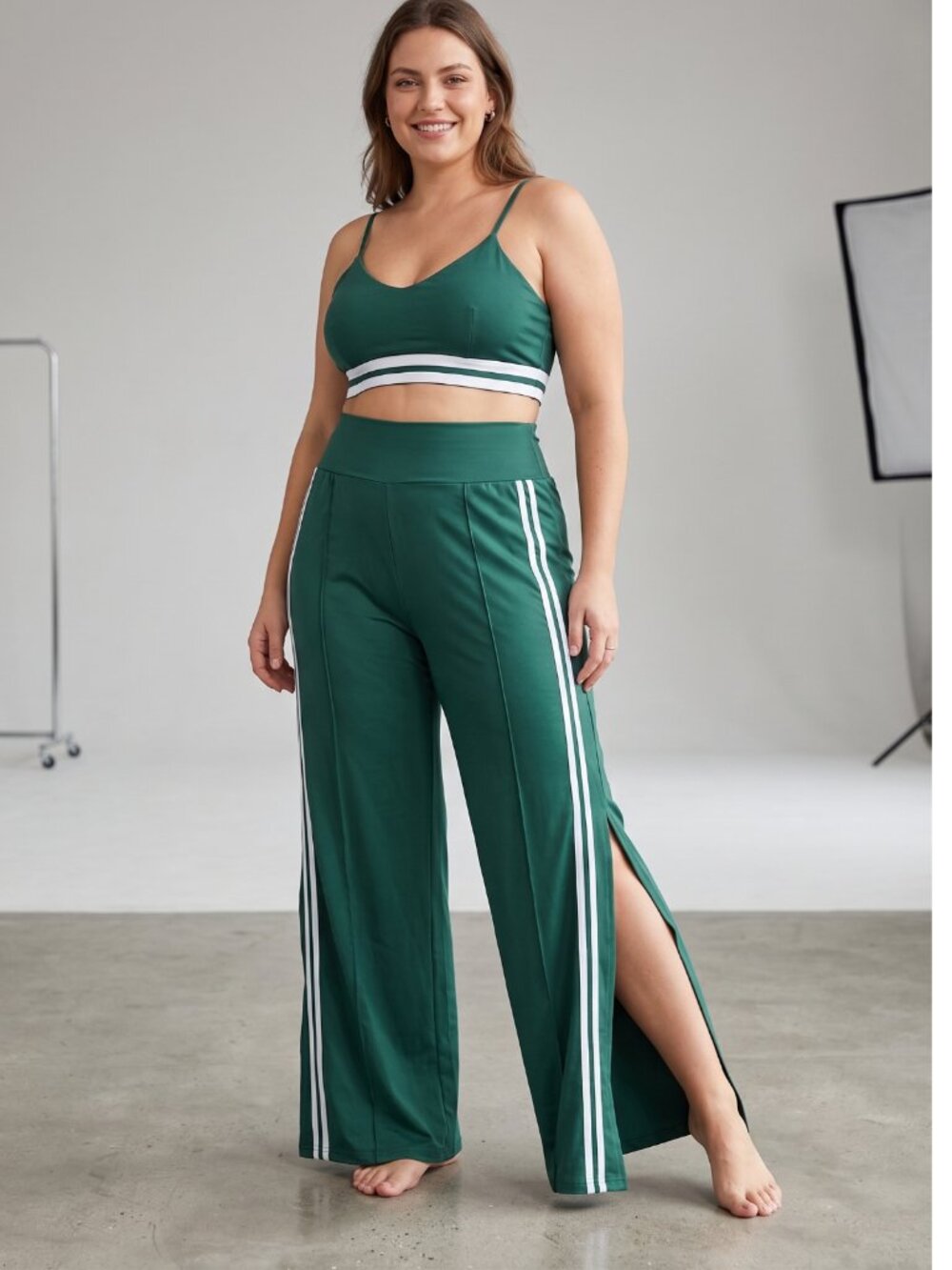NWT Green 2-Piece Bralette Crop Top & Side Slit Wide Leg Track Pants XXL